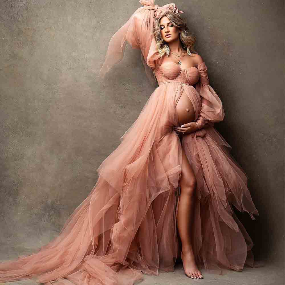 Women Formal Wear Photoshoot - Пышные милые вечерние платья, сексуальные халаты