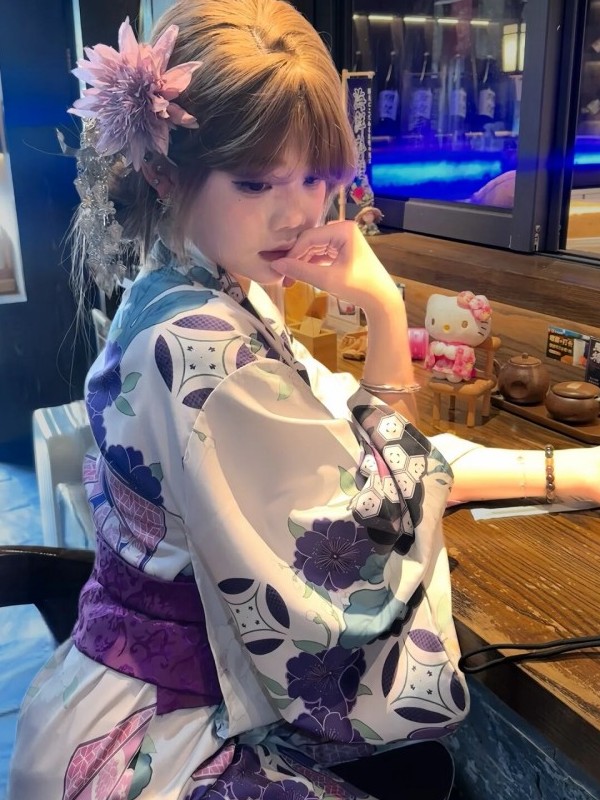 Традиционный фиолетовый халат- – обзор и цена Japanese Women Formal Wear
